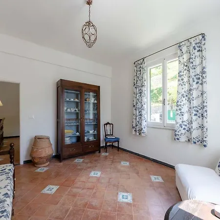Joivy Light Flat With Great View, Cinque Terre Apartment