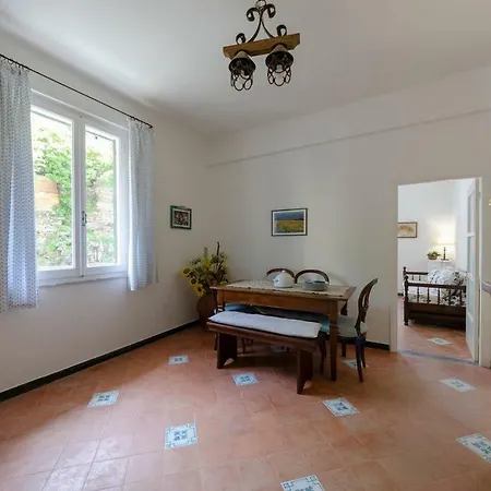 Joivy Light Flat With Great View, Cinque Terre * Vernazza