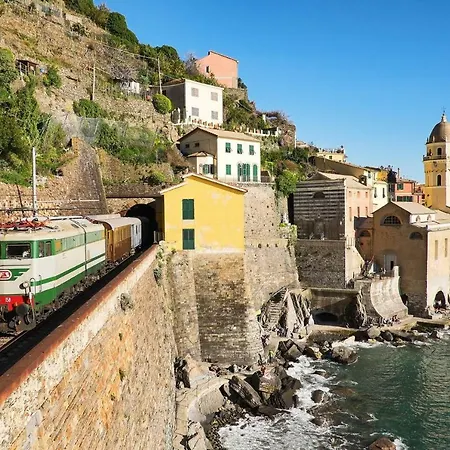 Apartment Joivy Light Flat With Great View, Cinque Terre *