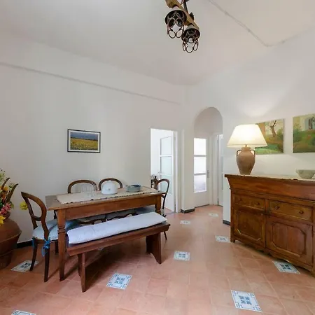 Apartment Joivy Light Flat With Great View, Cinque Terre